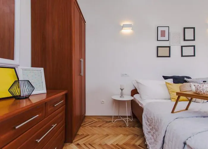 San Francis Apartamento Hvar Town
